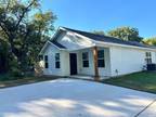 E Th St Unit,bonham, Home For Rent