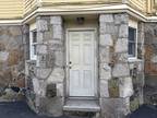 Winn St Apt A, Woburn, Flat For Rent