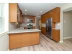 N Oriole Ave Unit G, Niles, Flat For Rent