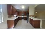 Bay Woods Lake Dr Apt,fort Myers, Condo For Rent