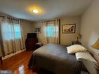 Th St N, Arlington, Home For Rent