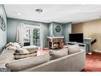 B Sedgefield Dr, Mount Laurel, Flat For Rent