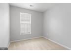 Lands End Dr, Chantilly, Home For Rent