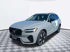 2025 Volvo XC60 Plug-In Hybrid T8 Plus