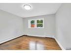 Riverdale Blvd, Pompton Lakes, Home For Rent