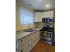 Sixth St Unit B, Dover, Flat For Rent
