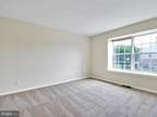 Aberdeen Ln, Blackwood, Condo For Rent