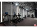 Santa Monica Blvd Apt,west Hollywood, Home For Rent