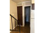 N Oak St Apt,arlington, Flat For Rent