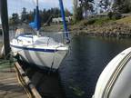 1974 Ericson Ericson 27 Boat for Sale