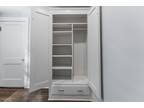 W Addison St Unit -, Chicago, Home For Rent