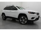 2022 Jeep Cherokee White, 18K miles