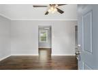 N Beauregard St Apt,alvin, Home For Rent