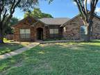 432 Sherwood Court Burleson Texas 76028