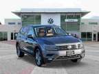 2018 Volkswagen Tiguan 2.0T SEL Premium 4Motion