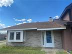 Chantilly St, Victoria, Condo For Rent