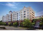 Avalon St Unit S, Glen Cove, Flat For Rent