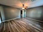 Curry Ln Apt B, Abilene, Home For Rent