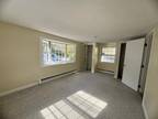 Lake Shore Dr, Derry, Home For Rent