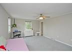 Mapleton Ave, Suffield, Home For Rent