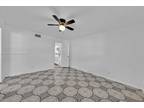Nw St St Apt,lauderdale Lakes, Condo For Rent