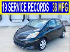 2012 Toyota Yaris 5-Door LE