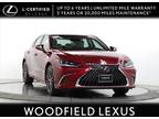 2024 Lexus ES 250 PREMIUM