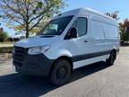 2024 Mercedes-Benz Sprinter Cargo 144 WB