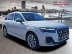 2025 Audi Q7 quattro Prestige 55 TFSI