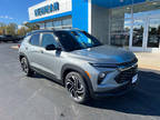 2025 Chevrolet trail blazer Gray, new