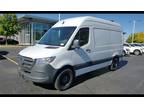 2025 Mercedes-Benz Sprinter 2500