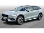 2025NewVolvoNewV60 Cross CountryNewB5 AWD