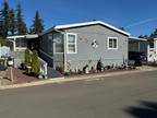 1989 Fleetwood 11-1009 Meticulously Maintained! 3brm/2ba Home in 55+ Community