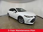 2022 Toyota Avalon White, 51K miles