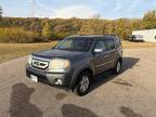 2010 Honda Pilot Gray, 192K miles