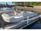 2022 Bayliner DX2200