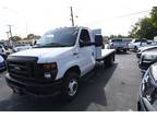 2011 FORD ECONOLINE E450 SUPER DUTY CUTAWAY VAN Sedan
