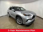 2024 Toyota Highlander Silver, 11K miles