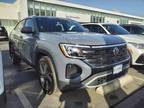 2024 Volkswagen Atlas Cross Sport SE 4Motion