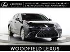 2022 Lexus ES 300h Luxury