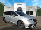 2022 Chrysler Pacifica Hybrid Limited