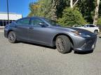 2022 Lexus ES 350 Navigation