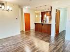 1 Bedroom+ den : La Galleria by Quadra Homes