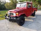 Toyota FJ45 Land Cruiser