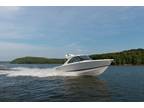 2025 Regal LS36 Boat for Sale