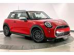 2025 MINI Cooper S Iconic