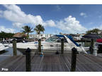 1996 Sea Ray 330 Sundancer