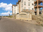 Like new luxury condo and ready to move into!!