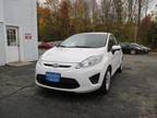 2013 Ford Fiesta SE Hatchback