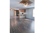 2006 For Sale: 3-bedroom, 1-bathroom | Mede 28